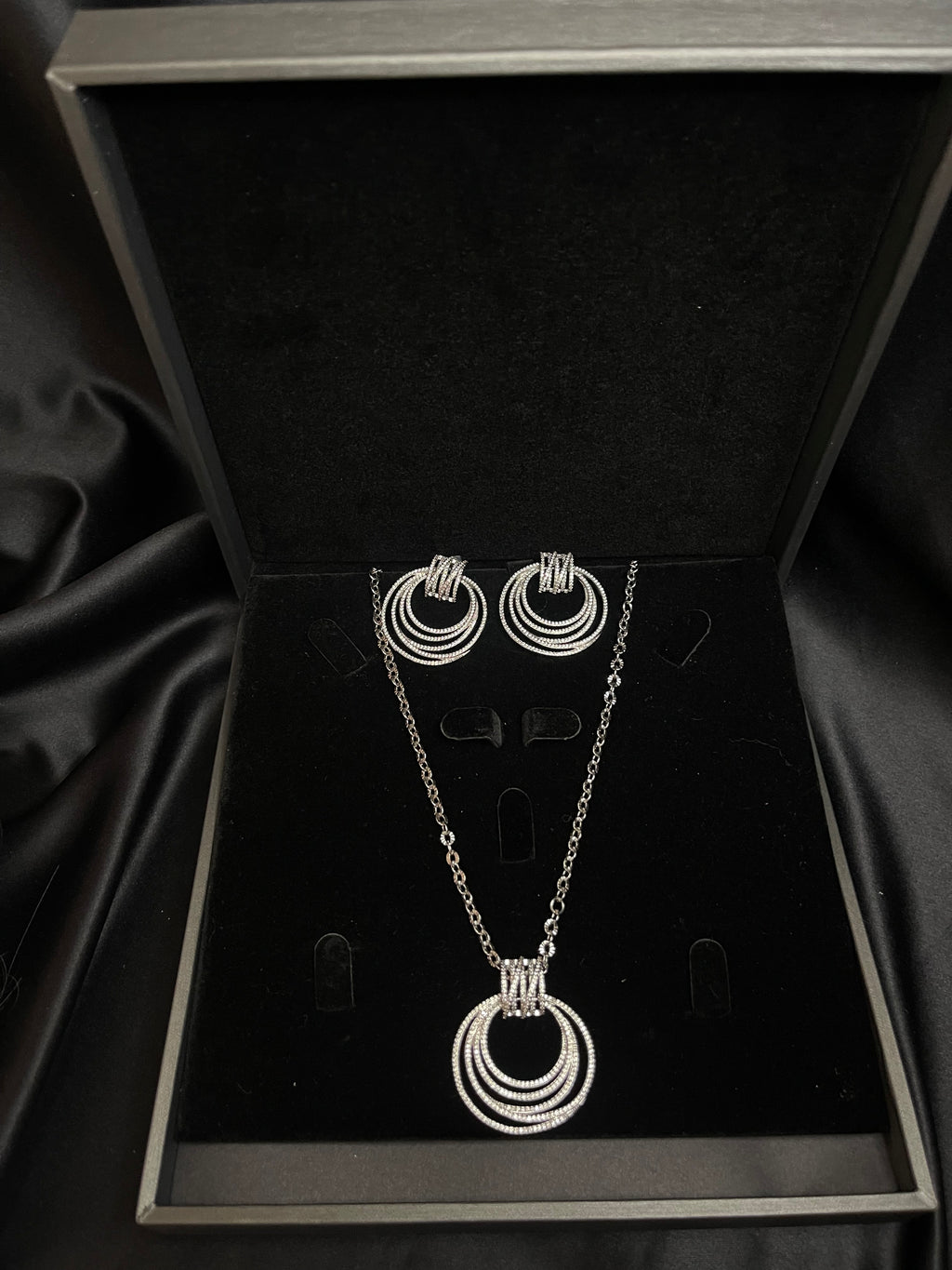 Ensemble Aura Silver