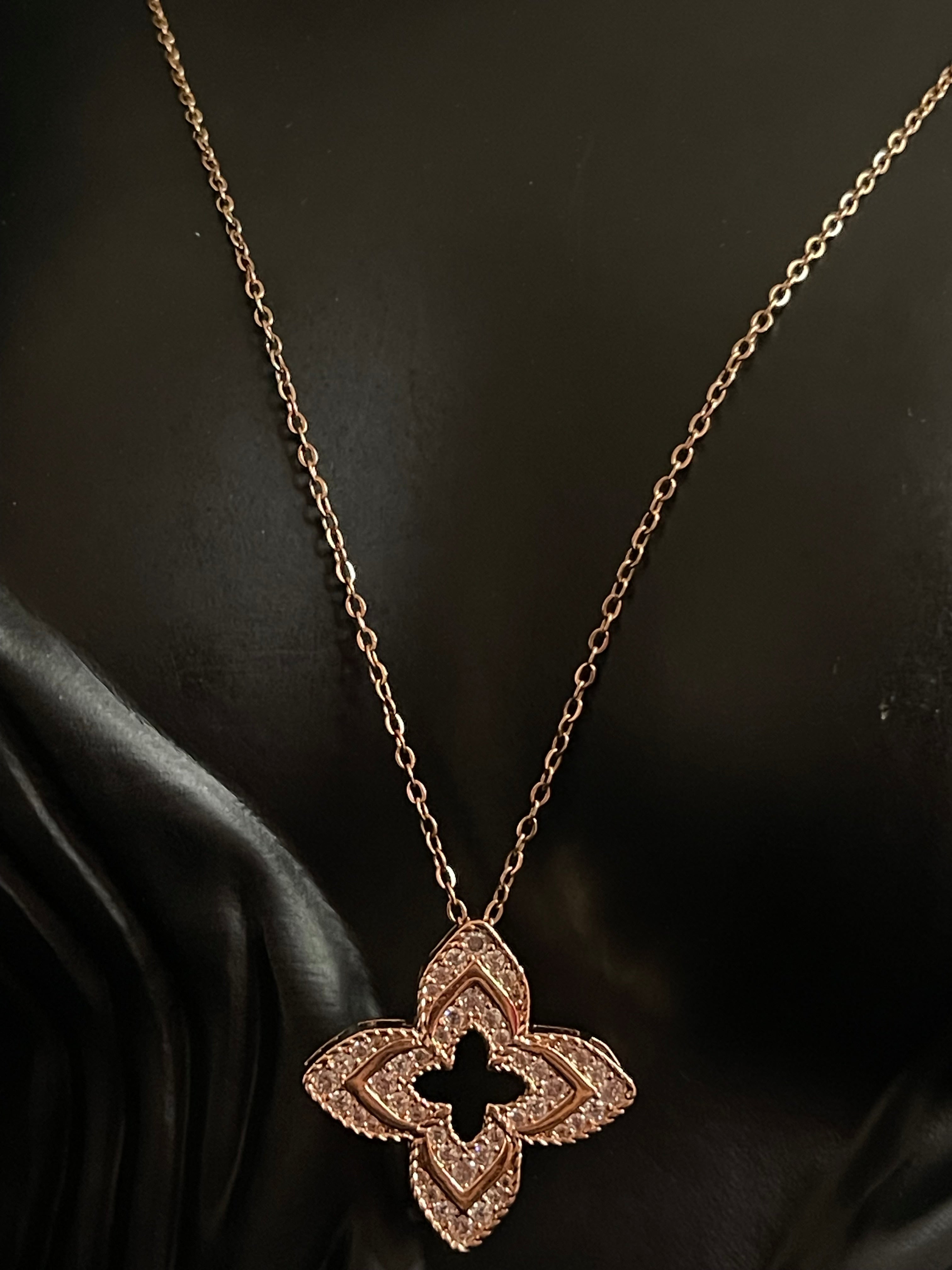 Sautoir Fleur Royale –  Rose Gold