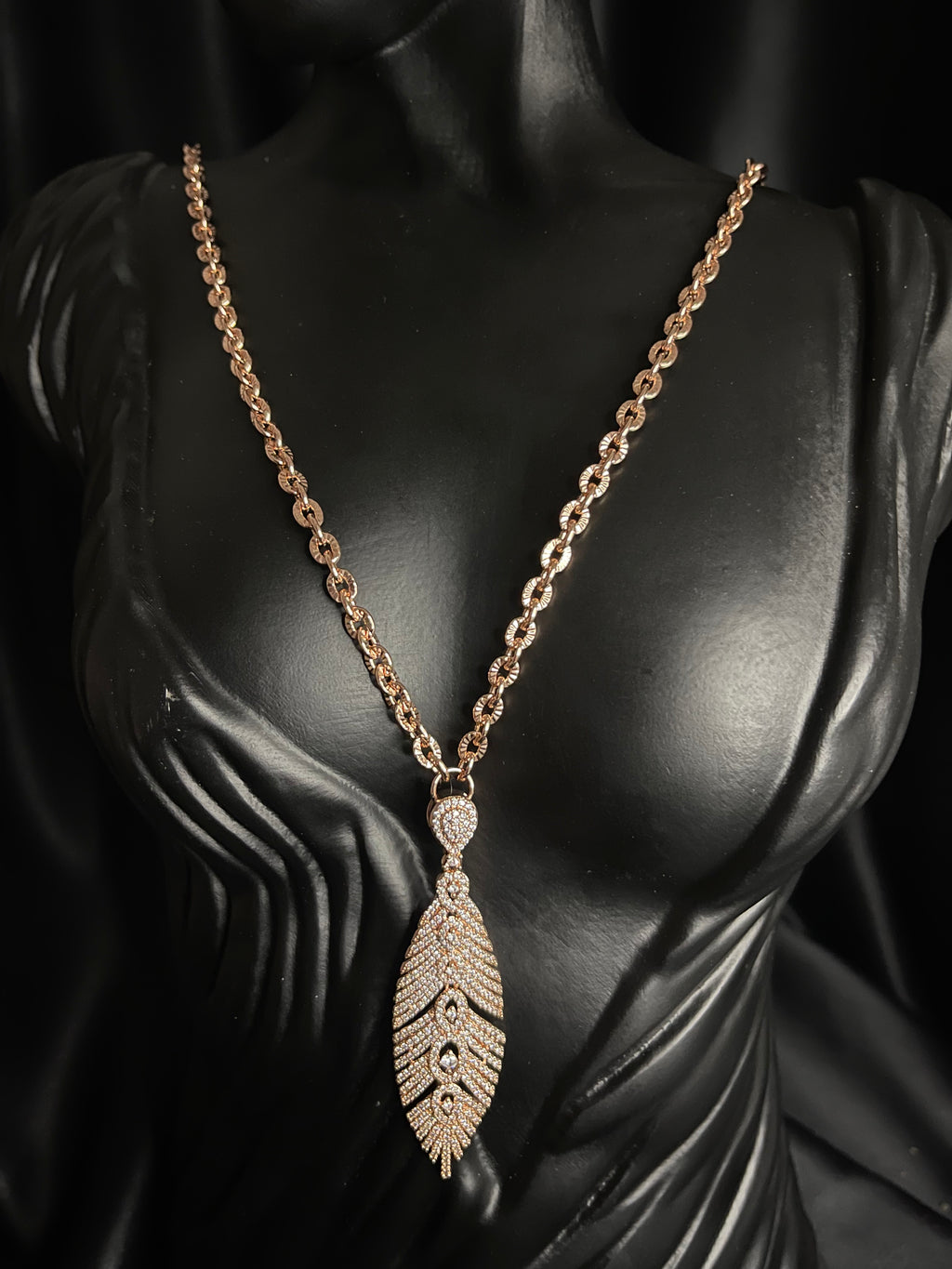 Sautoir Plume Brillante